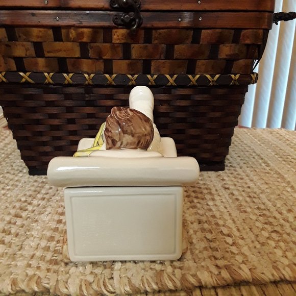 Omnibus Poor Me Man Broken Arm Leg Trinket Box - Picture 5 of 9